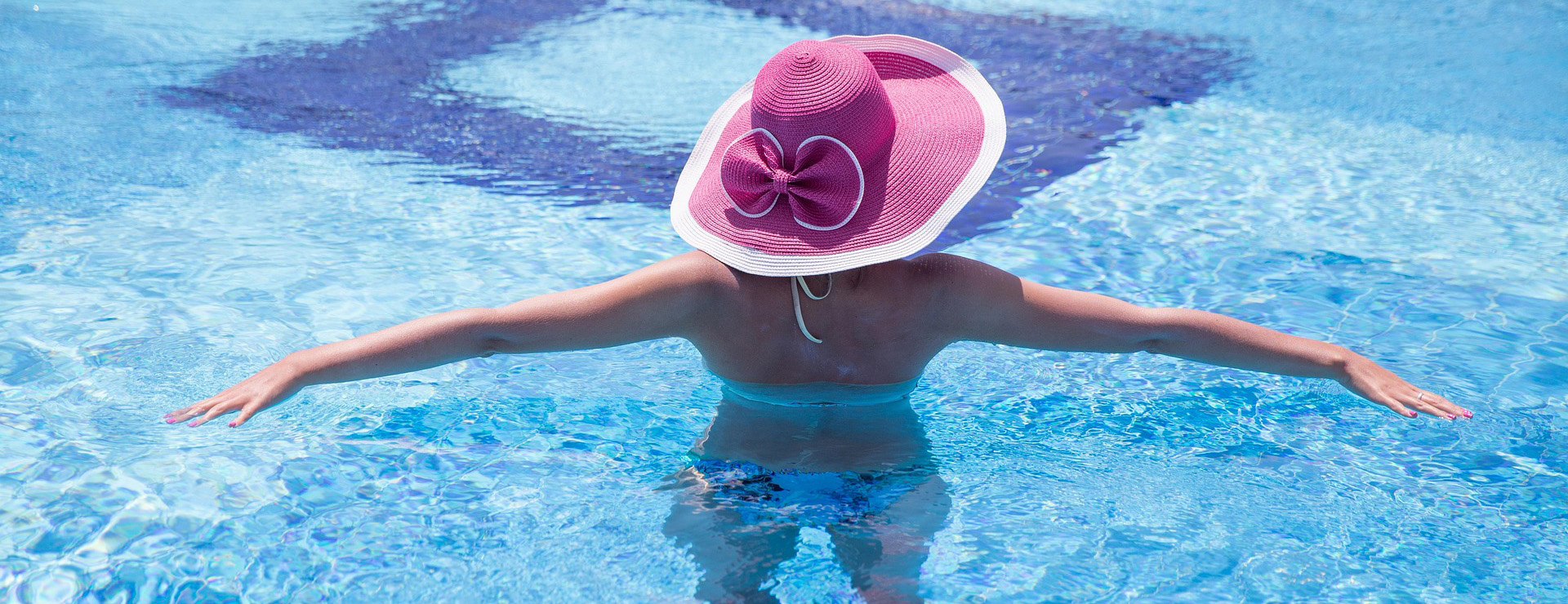 Irrijardin -Irrijardin woman 6803846 1920